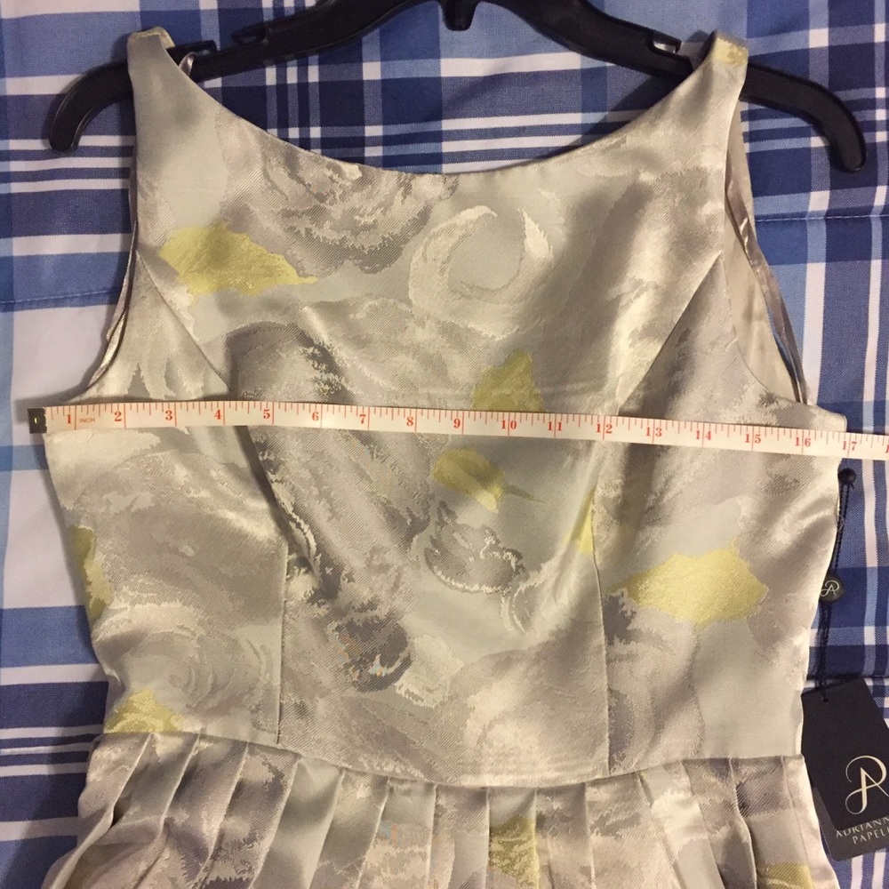 NWT❗️Adrianna Papell Silver Ball Gown - Picture 5 of 5